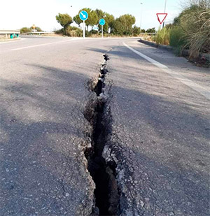 Cádiz A2200 y en la A382a - Mal estado de la carretera