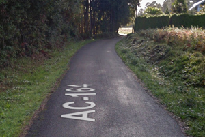 Marcas viales en mal estado en Carretera AC-164