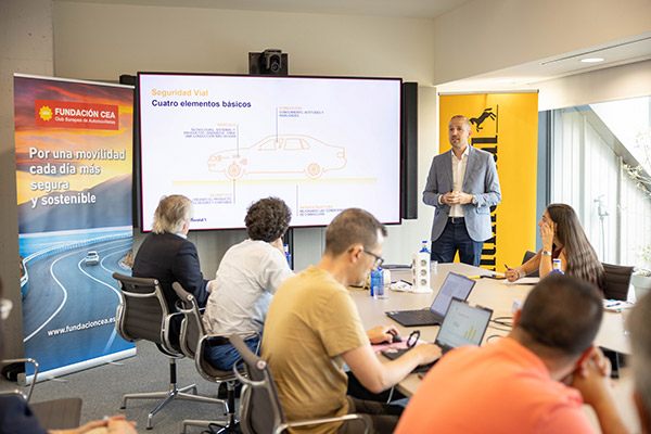 Alberto Muñoz, director de comunicación y relaciones públicas de Continental