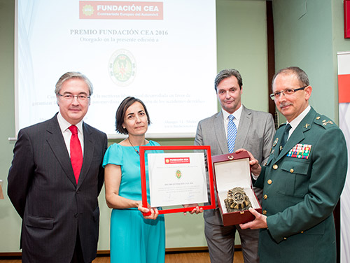 Premio Fundación CEA 2016 a la Agrupación de Tráfico de la Guardia Civil